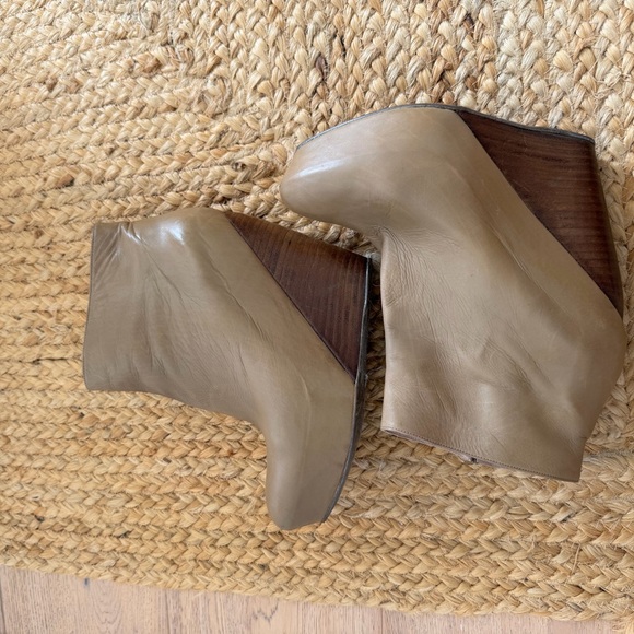 Free People Pura Lopez Light Tan Leather Wedge Booties Super comfortable Sexy ❤️ - Picture 7 of 16